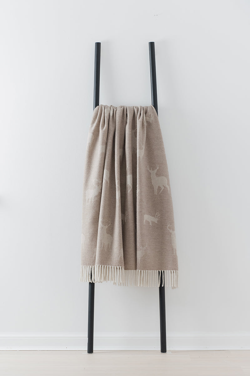 Nature Stag Fawn merino lambswool throw by Remony