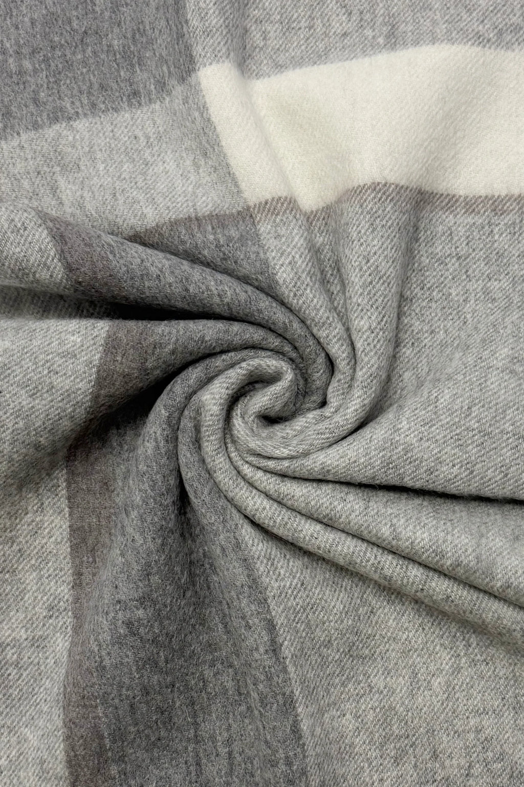 Fieldstone Northumberland Grey & Cream Check Wool Scarf