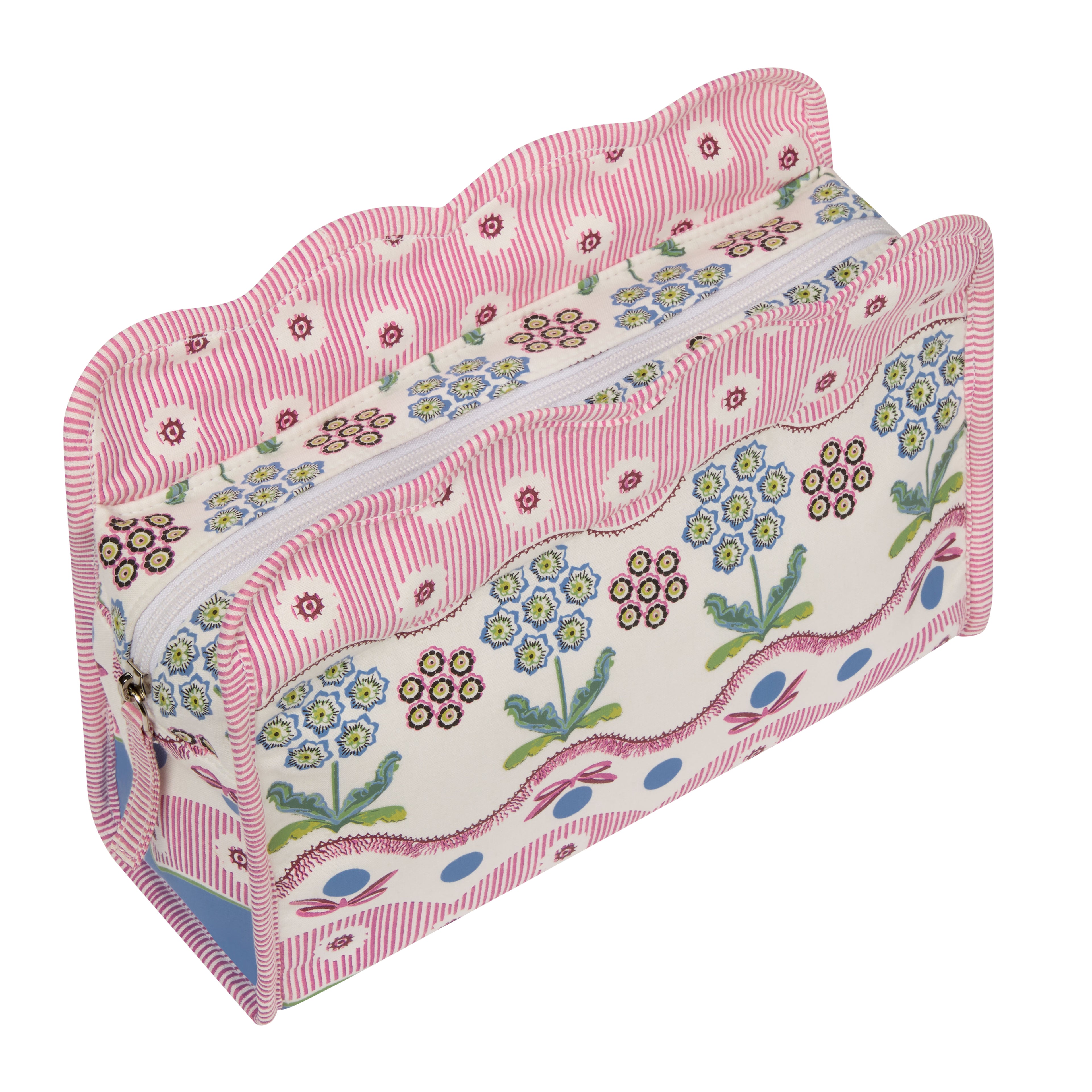 Woven Flowers Scallop Wash Bag