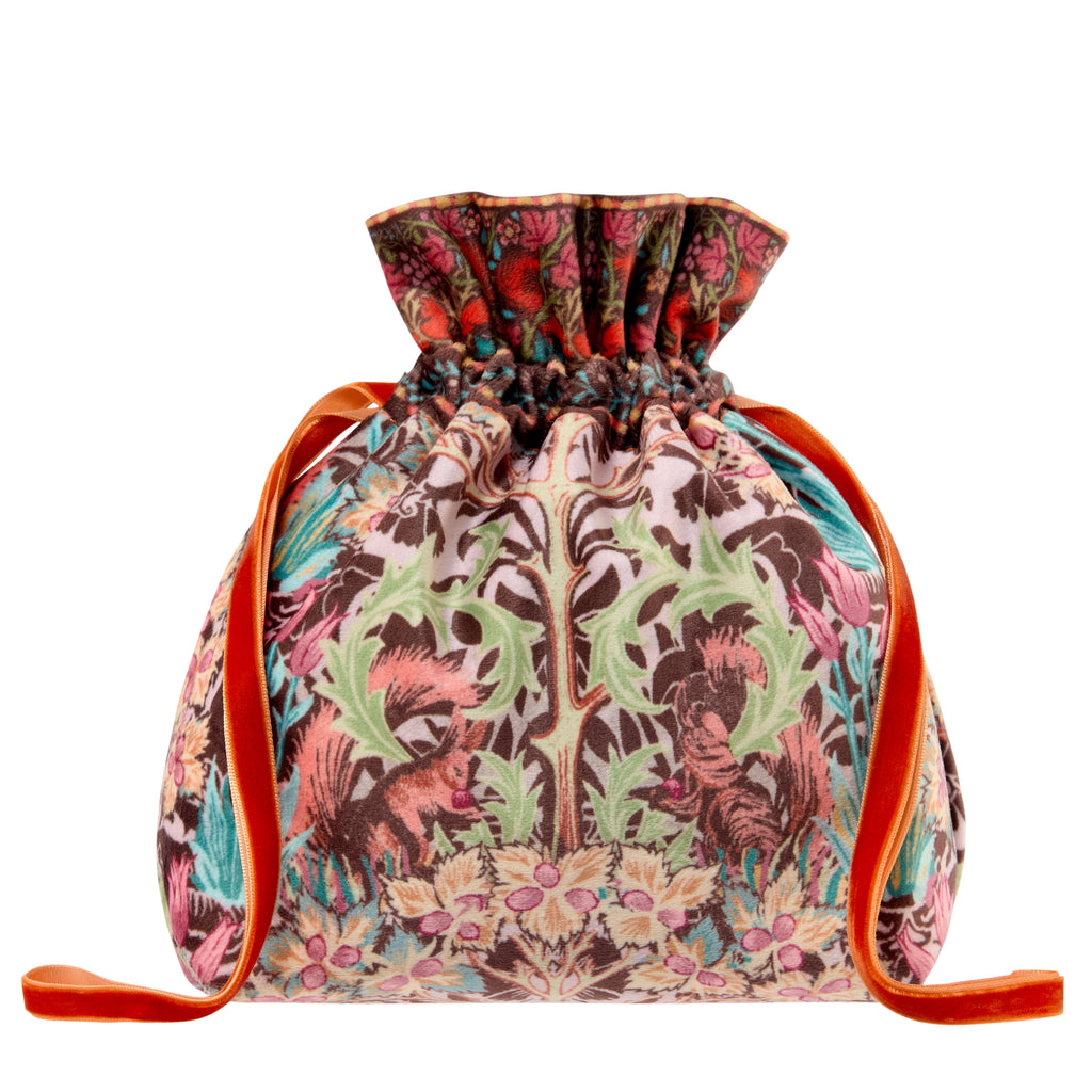 Oak & Willow Velvet Drawstring Pouch (Hand Creams 3 x 30ml & Guest Soap 50g)