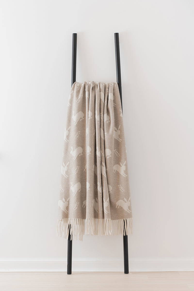 Nature Hare Fawn merino lambswool throw by Remony