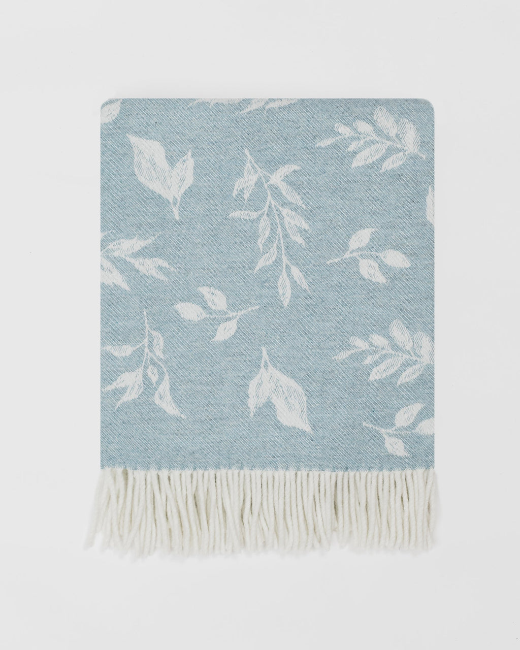 Nature Leaf Topaz merino lambswool throw by Remony - detail