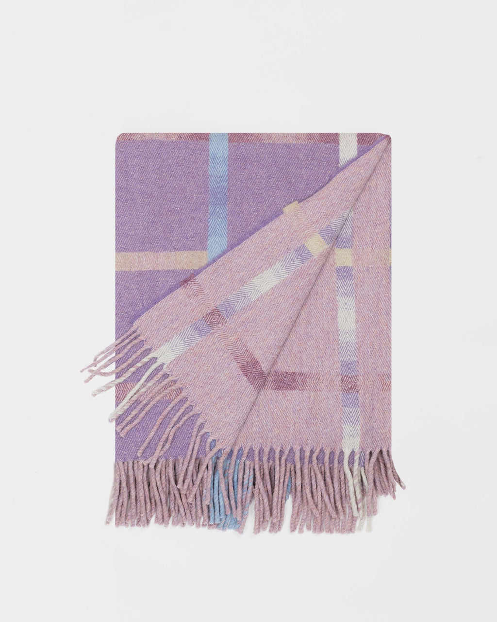 Maree Amethyst merino lambswool throw by Remony - detail
