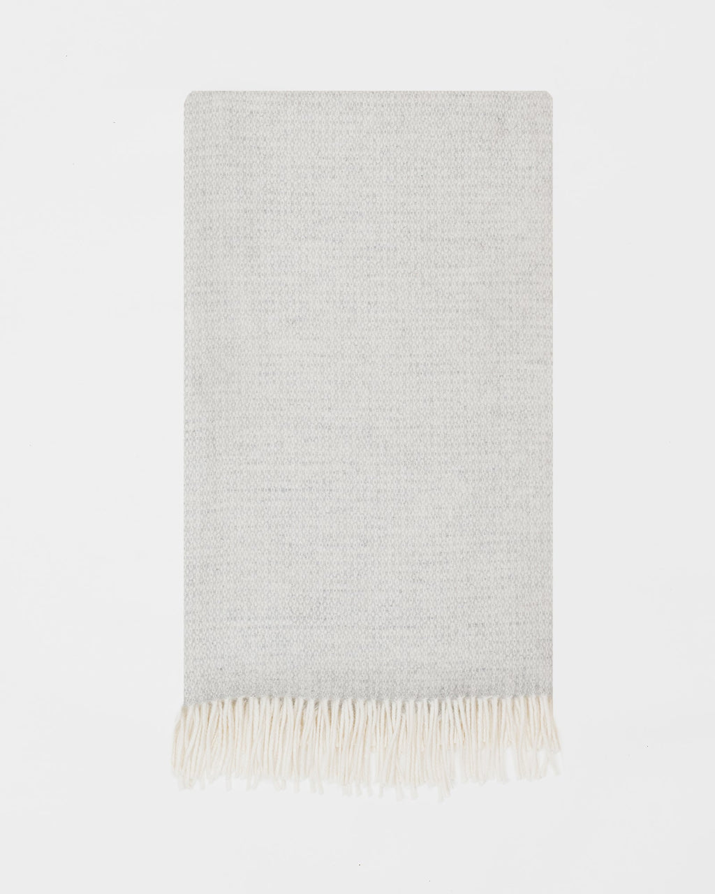 Clova Silver merino lambswool throw by Remony - detail