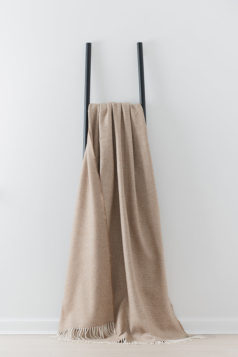Clova Vicuna merino lambswool throw by Remony