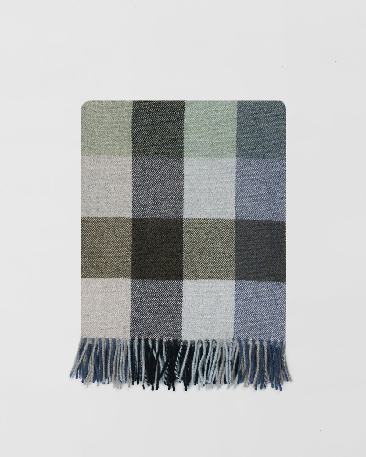 Dunira Topaz merino lambswool throw by Remony - detail
