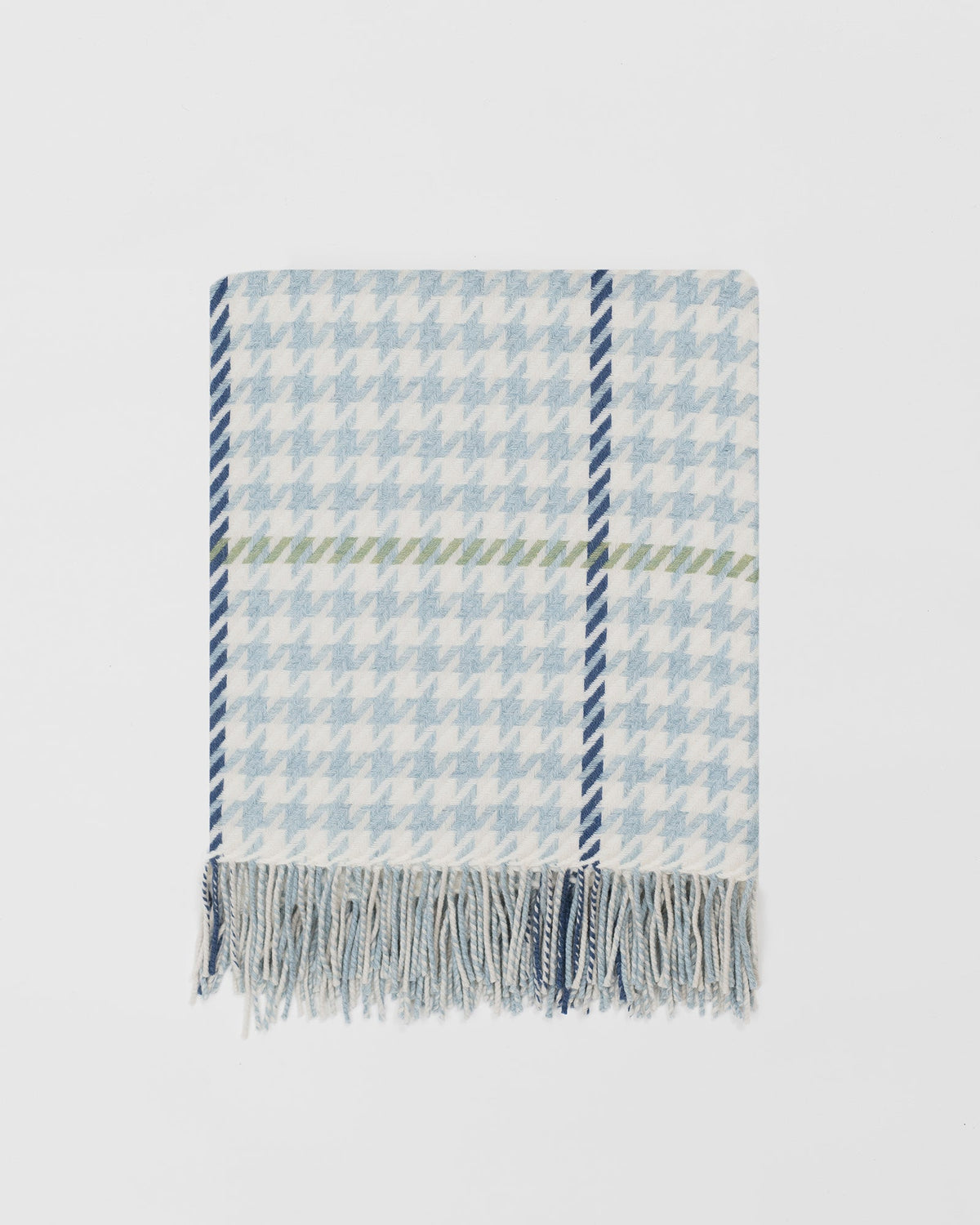 Carroglen Opal merino lambswool throw by Remony - detail