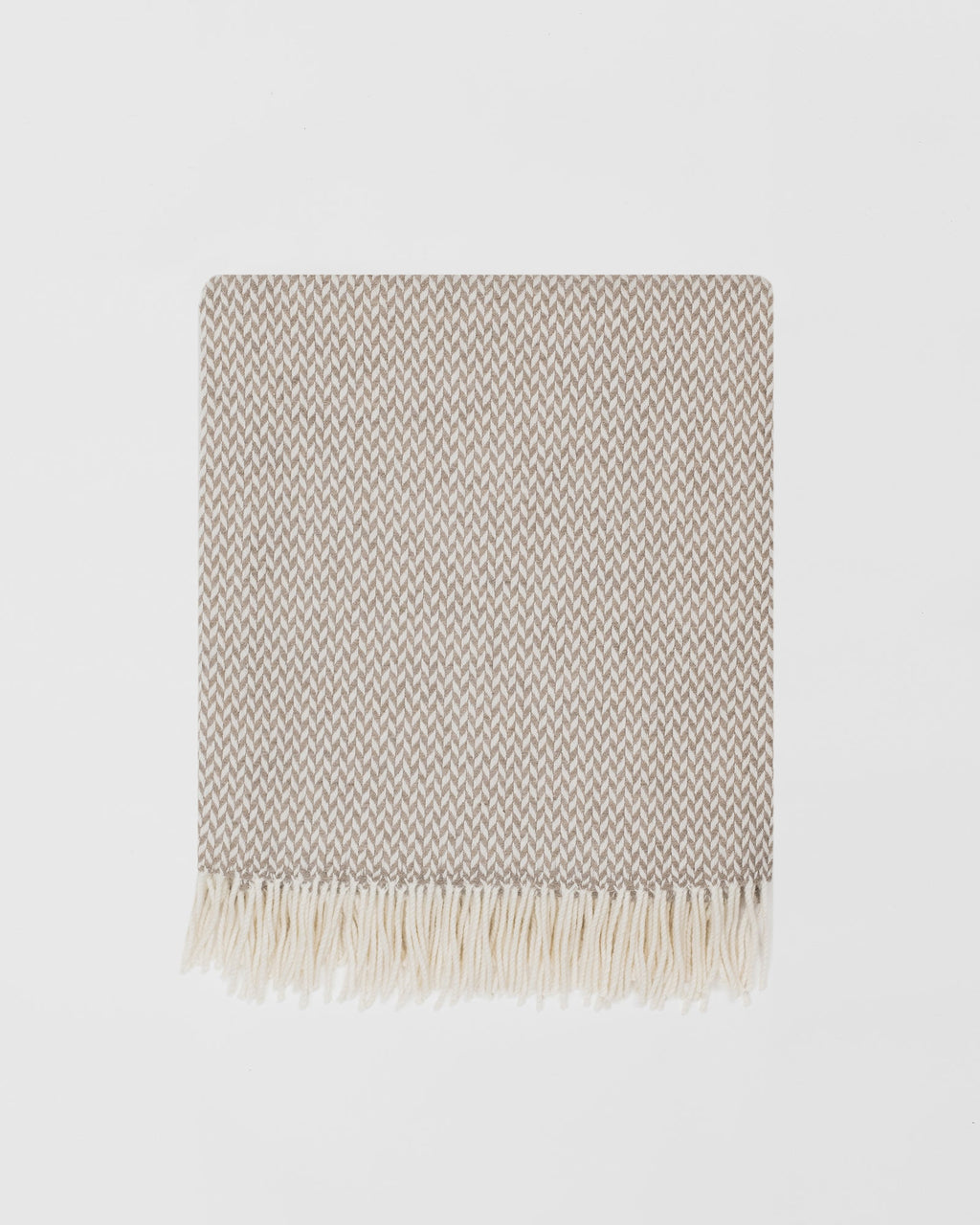 Balintyre Sand merino lambswool throw by Remony - detail