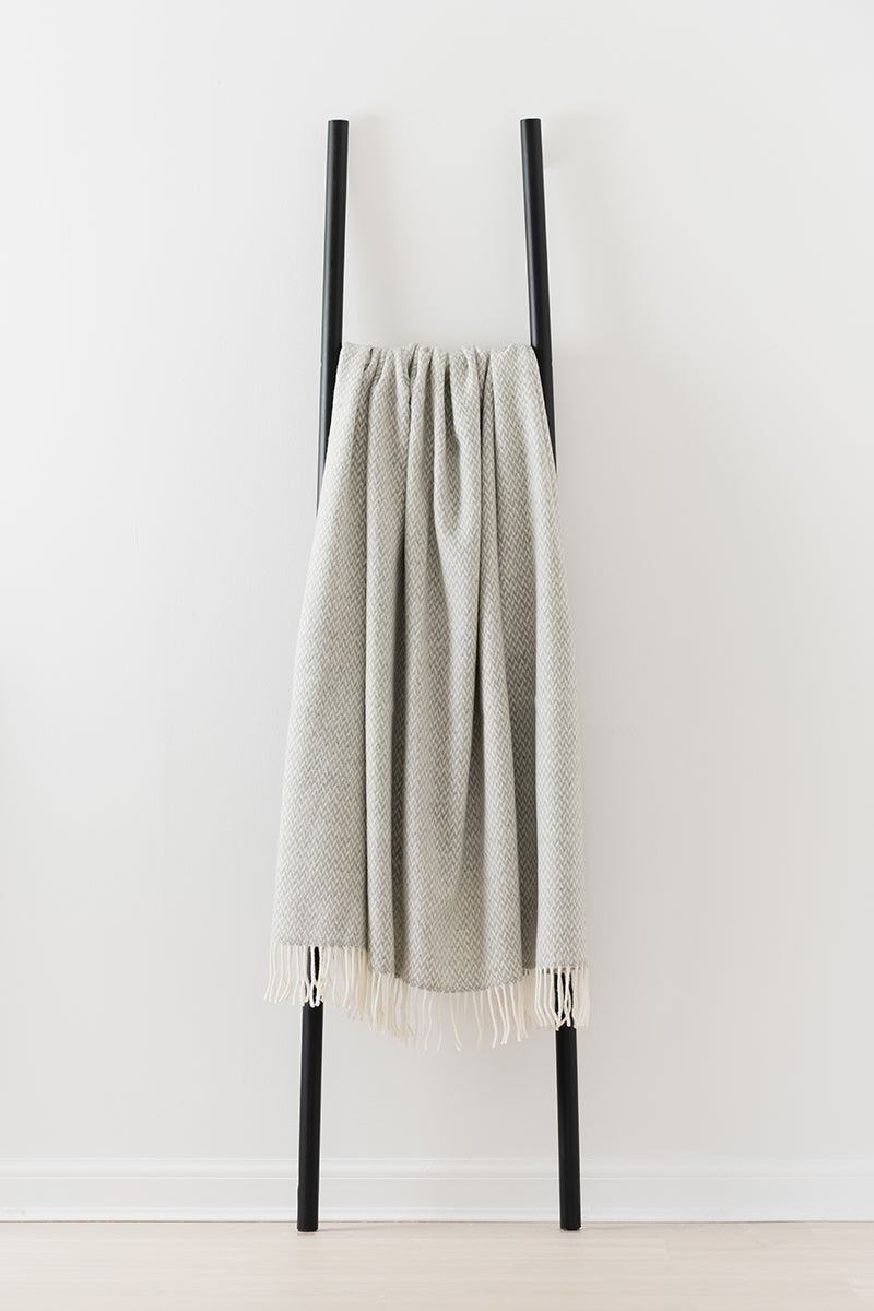 Balintyre Cloud merino lambswool throw by Remony