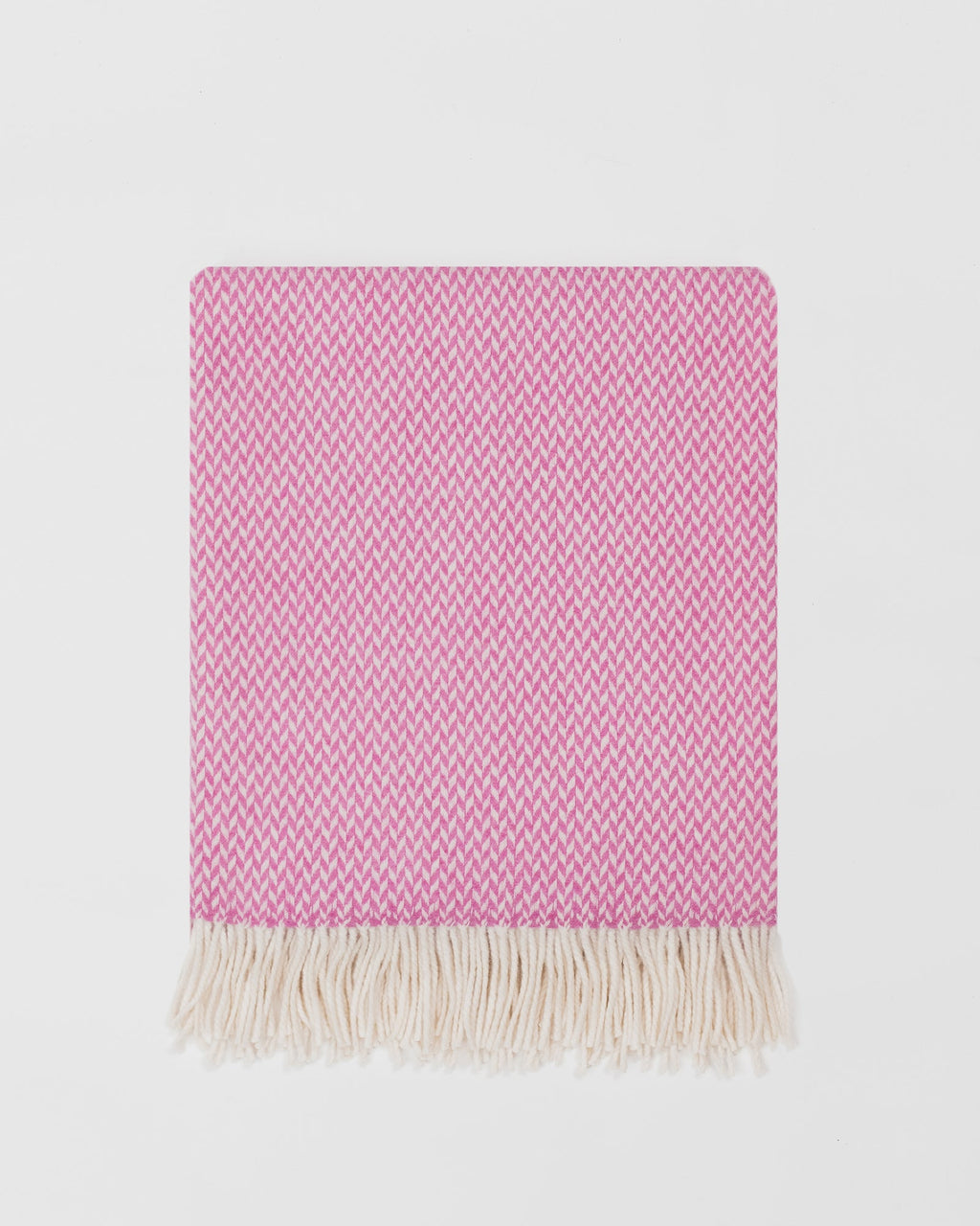 Balintyre Foxglove merino lambswool throw by Remony - detail